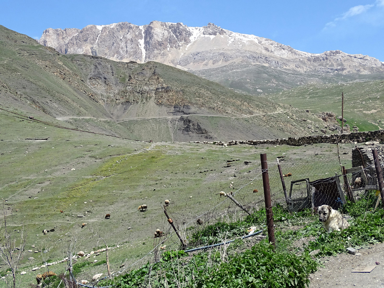 Xinaliq (Photo license: CC BY 2.0)